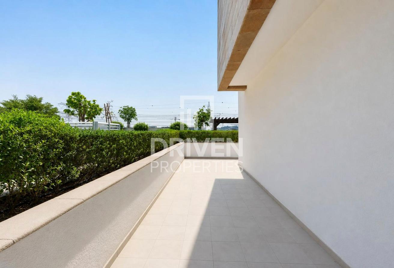 Big Terrace | Low Floor | Spacious Layout photo 16