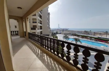 شقة - 2 غرف نوم - 2 حمامات للايجار في مساكن الحمرا مارينا - قرية الحمرا - رأس الخيمة