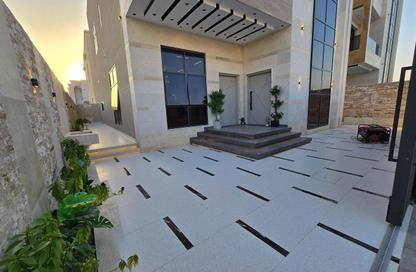 Villa - 5 Bedrooms - 7 Bathrooms for sale in Al Yasmeen 1 - Al Yasmeen - Ajman