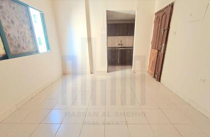 Apartment - Studio - 1 for rent in Fire Station Road - Muwaileh - Sharjah
