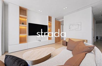 Villa - 5 - 6 for rent in Garden Homes Frond C - Garden Homes - Palm Jumeirah - Dubai