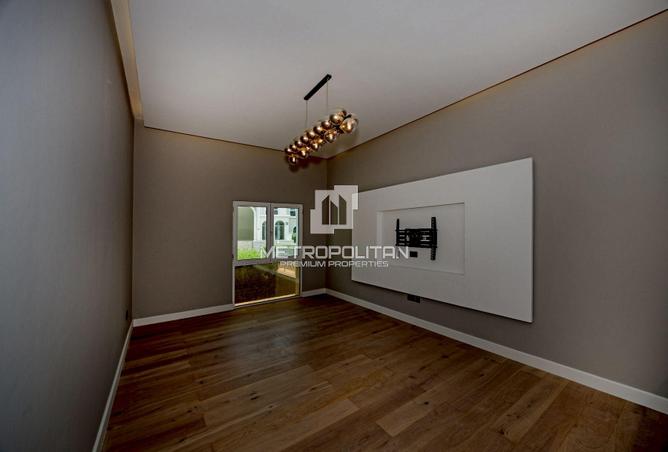 76965795 - Property Image 3