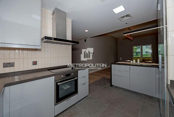 76965795 - Property Image 2