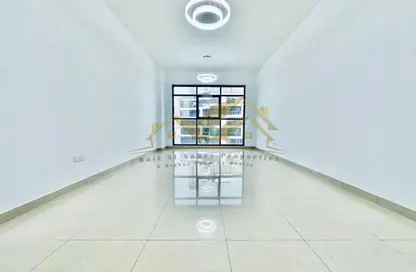 Apartment - 2 Bedrooms - 3 Bathrooms for rent in Jumeirah Garden City - Al Satwa - Dubai