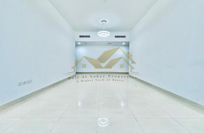Apartment - 2 - 3 for rent in Jumeirah Garden City - Al Satwa - Dubai