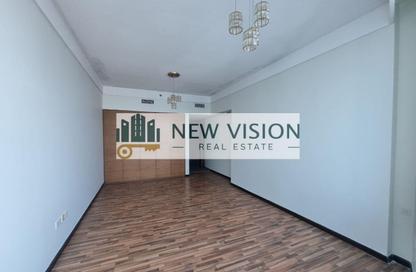 Apartment - 2 - 3 for rent in Blue Tower - Al Majaz 3 - Al Majaz - Sharjah