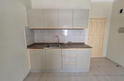 Apartment - Studio - 1 for rent in Fire Station Road - Muwaileh - Sharjah