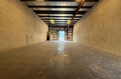 Warehouse - Studio - 1 Bathroom for rent in Industrial Area 18 - Sharjah Industrial Area - Sharjah