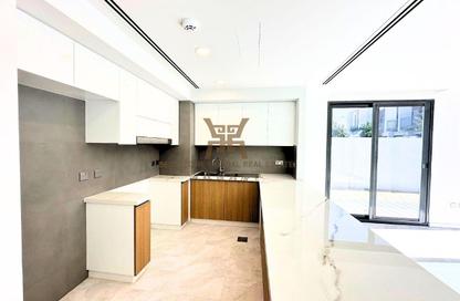 Townhouse - 4 Bedrooms - 4 Bathrooms for rent in La Rosa 1 - La Rosa - Villanova - Dubai