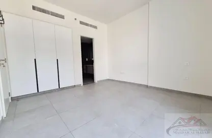 شقة - غرفة نوم - 2 حمامات للايجار في الجادة 1 - الجادة - الشارقة