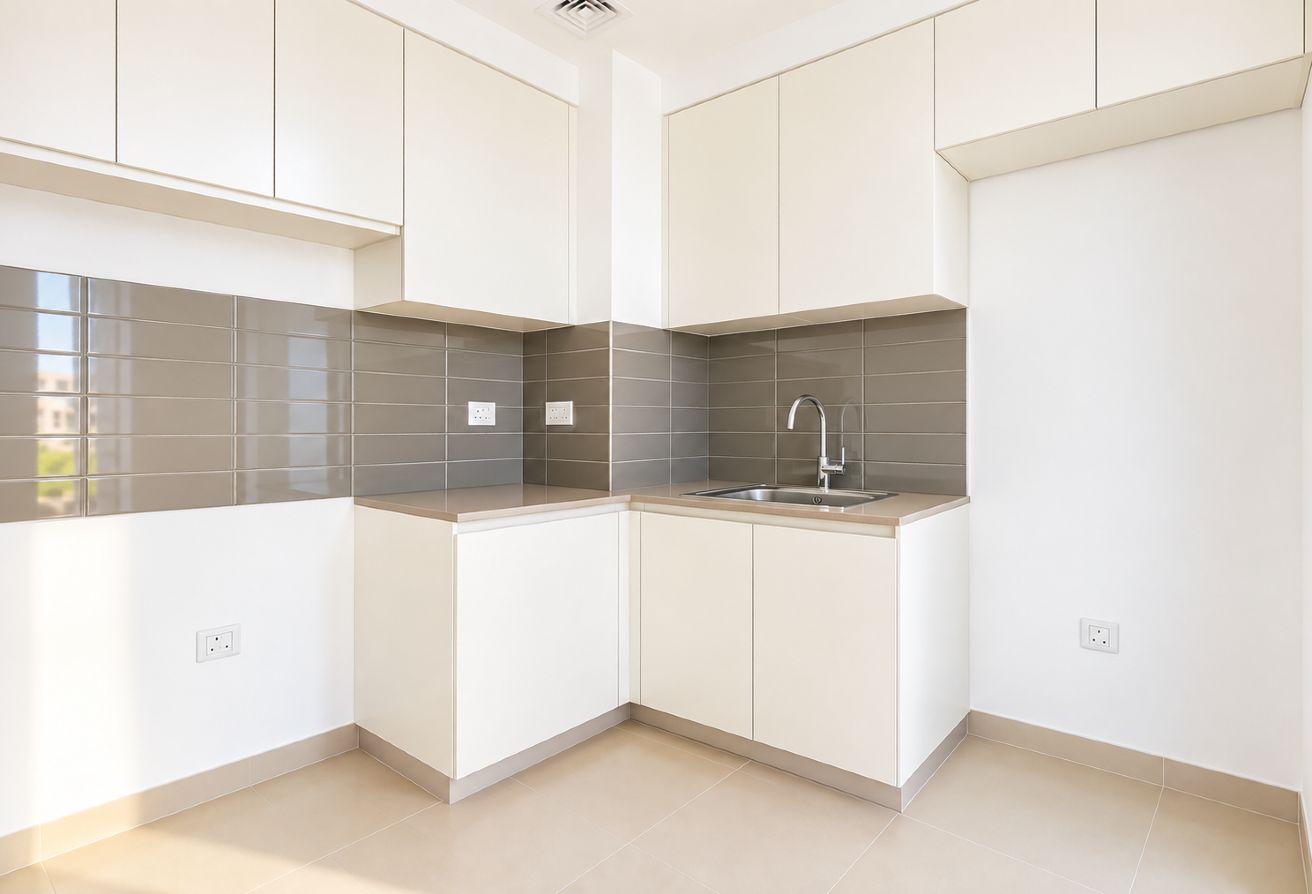 Studio apartment in Hayat Boulevard 2B, Town Square: 8