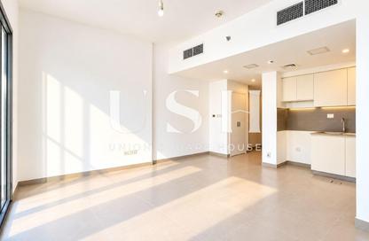 Apartment - Studio - 1 for rent in Hayat Boulevard 2B - Hayat Boulevard 2 - Hayat Boulevard - Town Square - Dubai