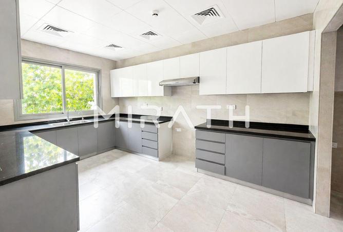 127464150 - Property Image 3