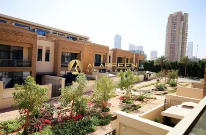 فيلا - 4 غرف نوم - 5 حمامات للايجار في إليجانز من الدانوب - منطقة 14 - قرية جميرا الدائرية - دبي