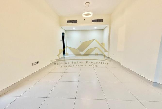 Open kitchen superb view 1bhk with gym pool 73k photo 2