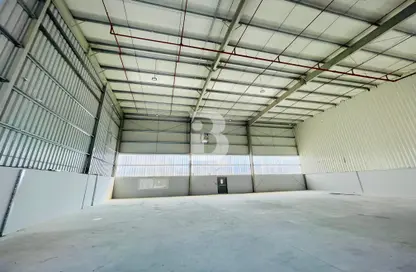 Warehouse - Studio - 1 Bathroom for rent in Dubai Investment Park 2 (DIP 2) - Dubai Investment Park (DIP) - Dubai