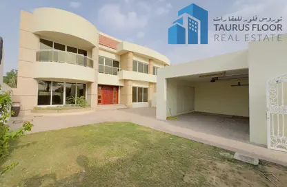 فيلا - 4 غرف نوم - 5 حمامات للايجار في فلل الجميرا 1 - جميرا 1 - جميرا - دبي