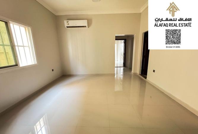 137870102 - Property Image 2