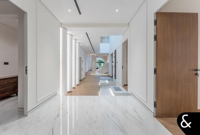 98254797 - Property Image 3