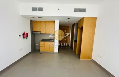 Apartment - Studio - 1 Bathroom for rent in Souks Residential - Al Mamsha - Muwaileh - Sharjah