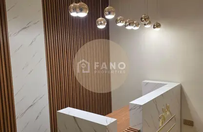 Shop - Studio - 1 Bathroom for rent in Al Fattan Marine Towers - Jumeirah Beach Residence - Dubai