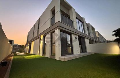 Townhouse - 4 Bedrooms - 6 Bathrooms for rent in Aura Gardens - Tilal Al Ghaf - Dubai