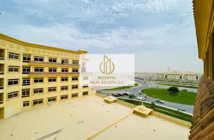 Apartment - 1 Bedroom - 1 Bathroom for rent in Muwailih Building - Muwaileh - Sharjah
