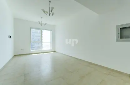 Apartment - 1 Bathroom for rent in Preatoni Tower - JLT Cluster L - Jumeirah Lake Towers - Dubai