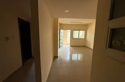 Apartment - 1 Bedroom - 1 Bathroom for rent in Abu shagara Building 2 - Budaniq - Al Qasimia - Sharjah