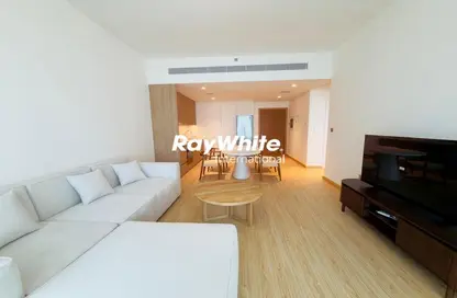 Apartment - 1 Bedroom - 1 Bathroom for sale in Beach Vista Tower 1 - Beach Vista - EMAAR Beachfront - Dubai Harbour - Dubai