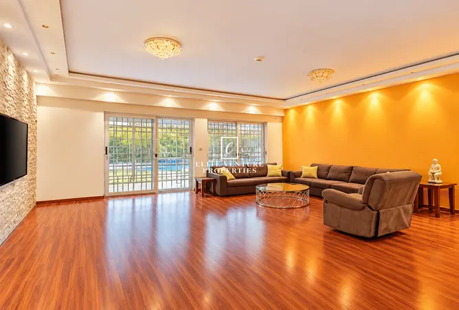158240967 - Property Image 2