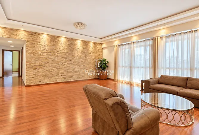 158240967 - Property Image 3