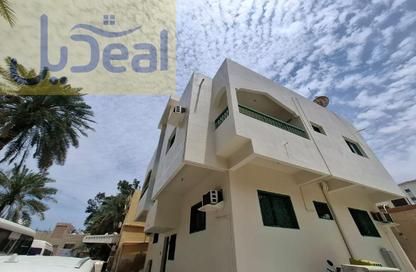 عمارة بالكامل - 4 غرف نوم - 7 حمامات للبيع في الراشدية 3 - الراشدية - عجمان
