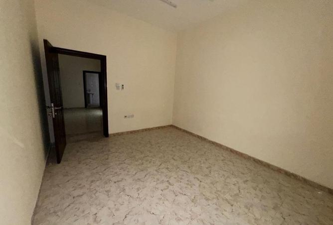 93149102 - Property Image 2