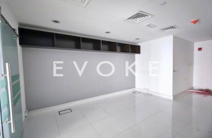 Office Space - Studio - 1 Bathroom for rent in Churchill Executive Tower - Churchill Towers - Business Bay - Dubai