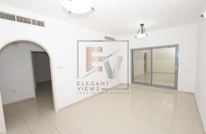 Apartment - 1 Bedroom - 2 Bathrooms for rent in Al Yakka Residence - Al Mankhool - Bur Dubai - Dubai