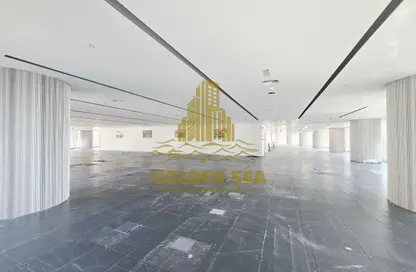 طابق كامل - استوديو - 2 حمامات للايجار في كورنيش الخالدية - الخالدية - أبوظبي