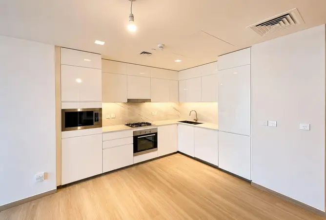 132025651 - Property Image 2