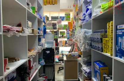 Shop - Studio for rent in Hor Al Anz Street - Hor Al Anz - Deira - Dubai