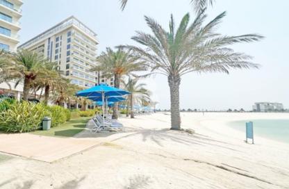 Apartment - 1 Bedroom - 2 Bathrooms for rent in La Mer by Elie Saab - Al Marjan Island - Ras Al Khaimah