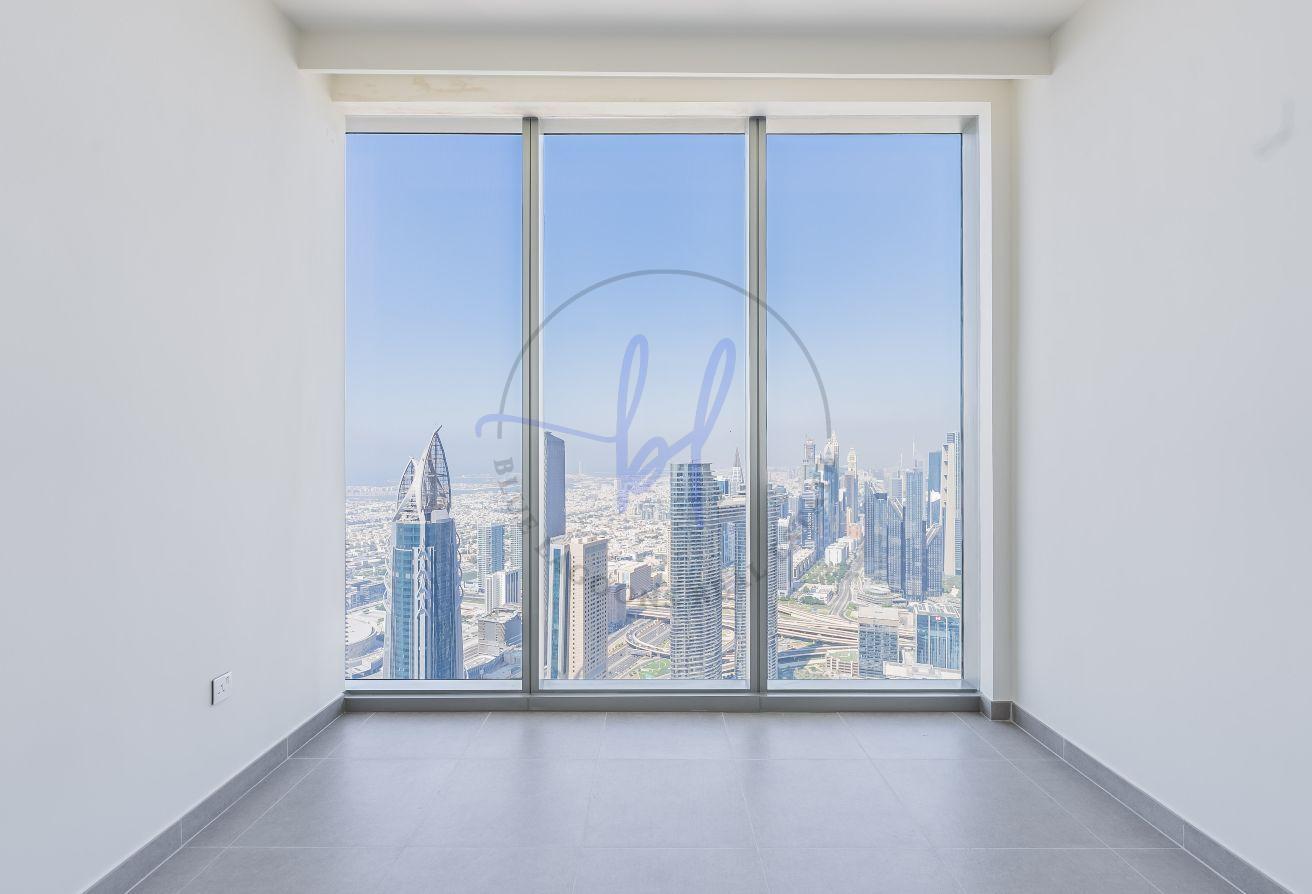 Bright and Spacious Unit| Burj Khalifa View|Vacant photo 26
