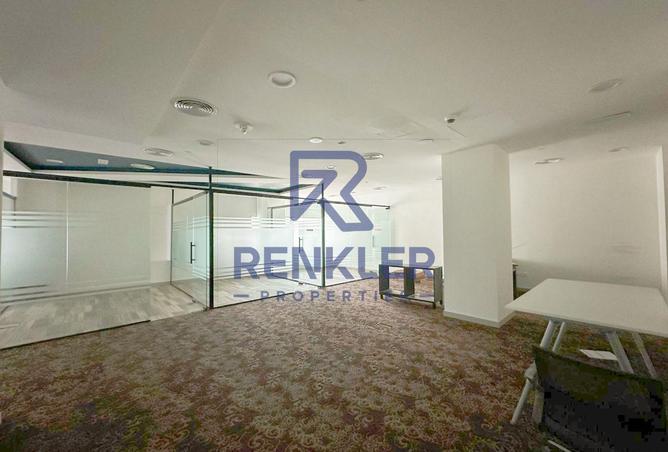 84898136 - Property Main Image