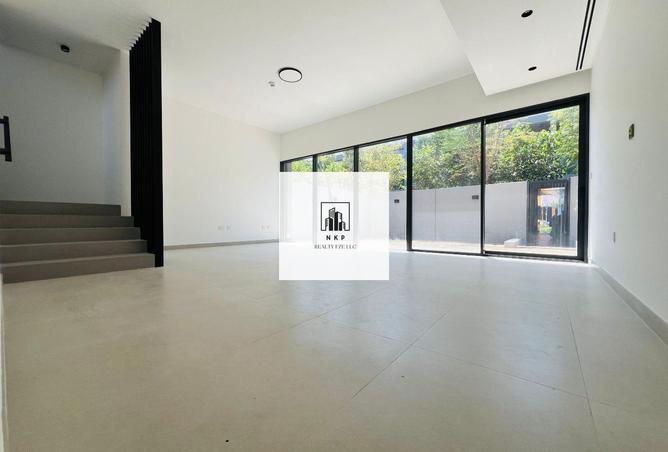 90943785 - Property Main Image