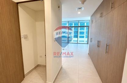Apartment - Studio - 1 for rent in Park View - Saadiyat Island - Abu Dhabi