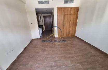 Apartment - Studio - 1 for rent in F49 Avenue - International City Phase 2 (Al Warsan 4) - Dubai Apartment - Studio - 1 for rent in F49 Avenue - International City Phase 2 (Al Warsan 4) - Dubai
