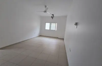 Apartment - 1 Bedroom - 1 Bathroom for rent in Al Qulaya'ah - Al Sharq - Sharjah