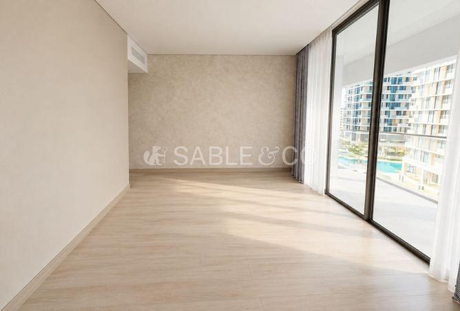 Modern Studio | Waterfront Lifestyle |High ROI