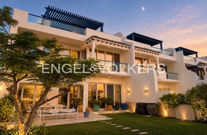 Villa - 5 - 6 for sale in Palma Residences - Palm Jumeirah - Dubai