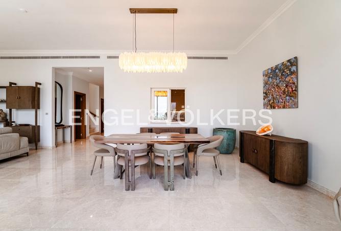 Fully Upgraded | Owner Occupied | Beach Access