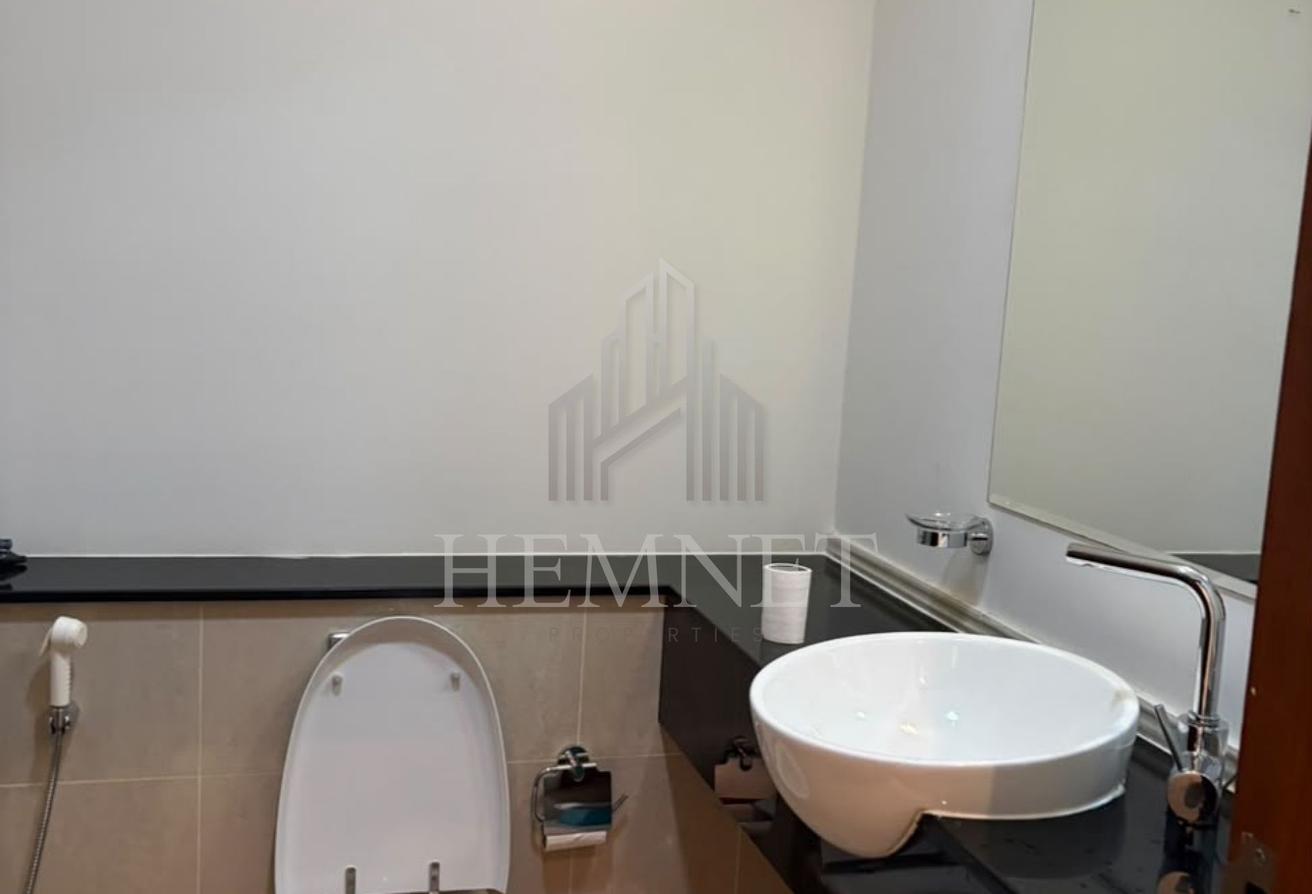 Premium 1BR | Elegant Finishes | Balcony photo 10